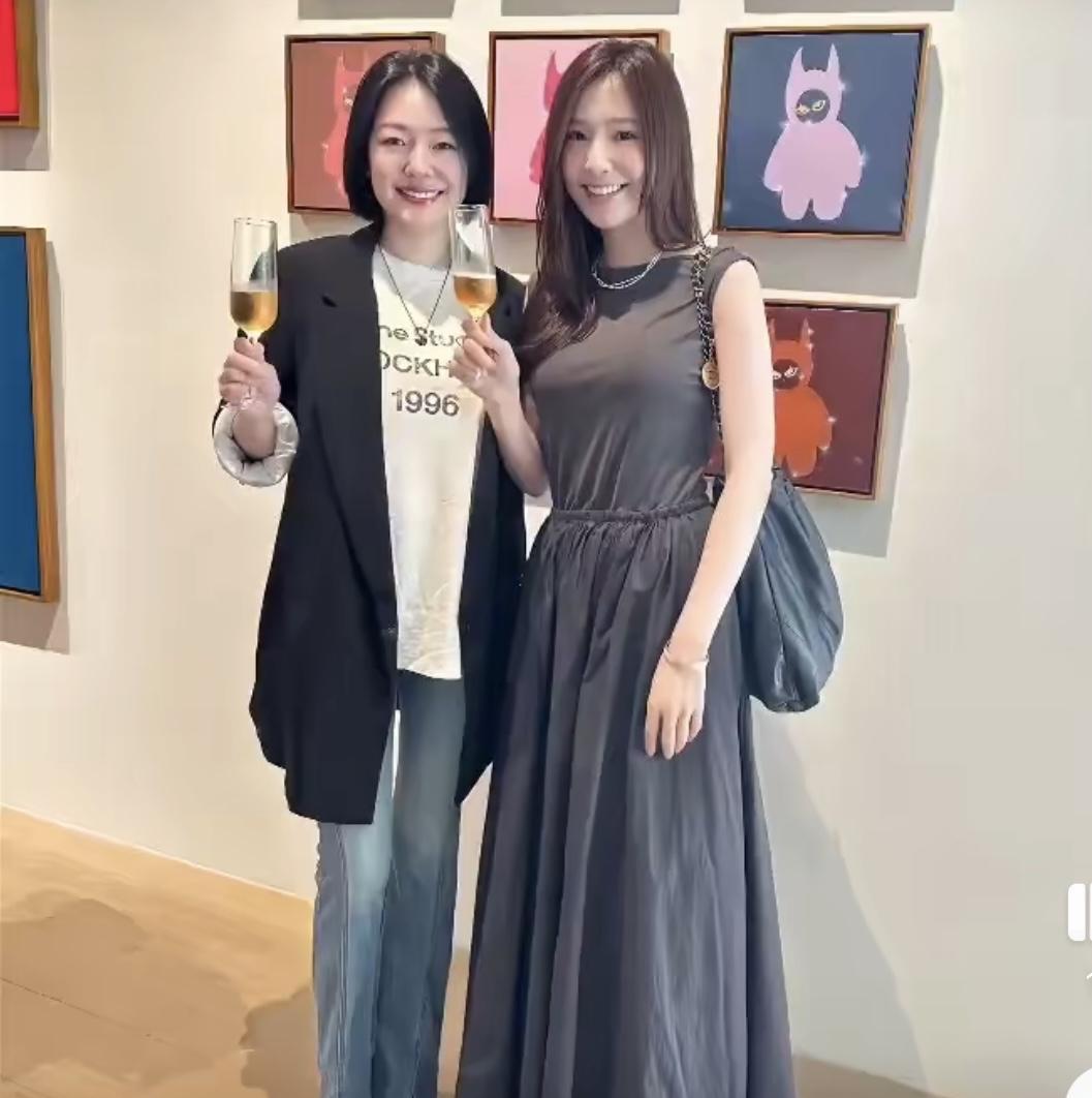 贾永婕花了5000人民币抢到了小S女儿的这幅画，大家觉得怎么样？从贾永婕的说法里