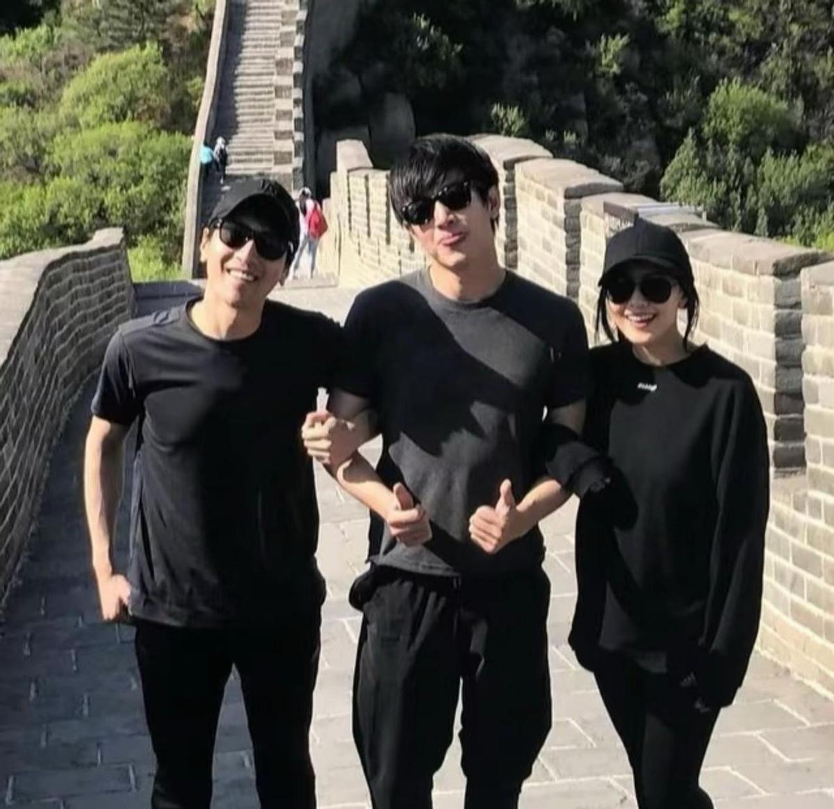 林更新张嘴就损赵又廷，赵又廷反手就怼回去，高圆圆在中间翻白眼——不是演的，是真被