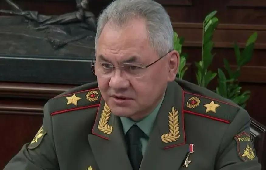 终于知道绍伊古为什么不再担任俄罗斯的国防部部长了！ 是因为在巴赫穆特的战斗之