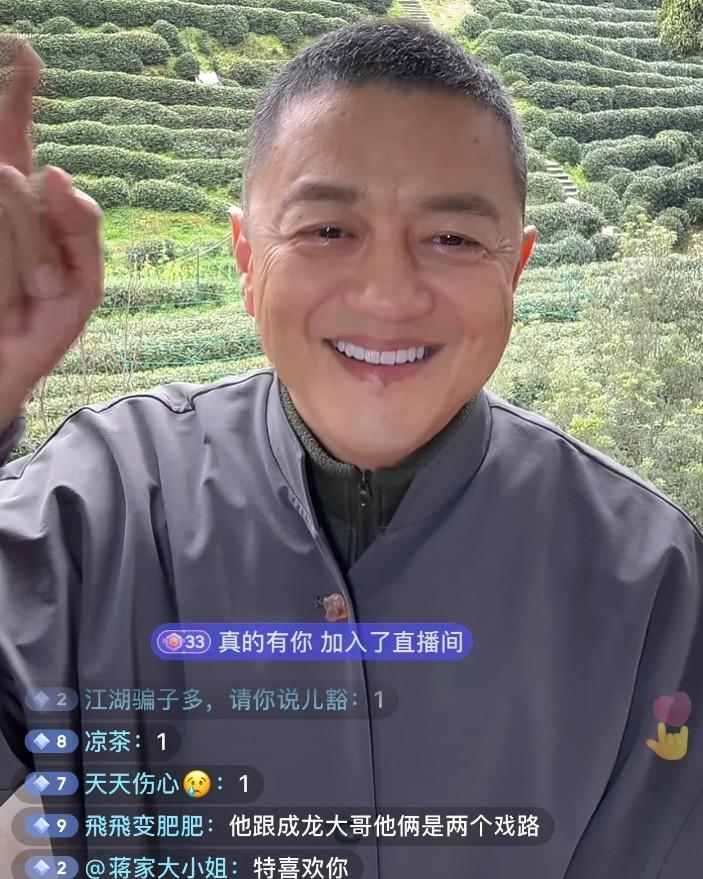 李亚鹏这几年确实是个投资界的“反向锦鲤”，35亿的丽江雪山小镇最后2亿贱卖，80
