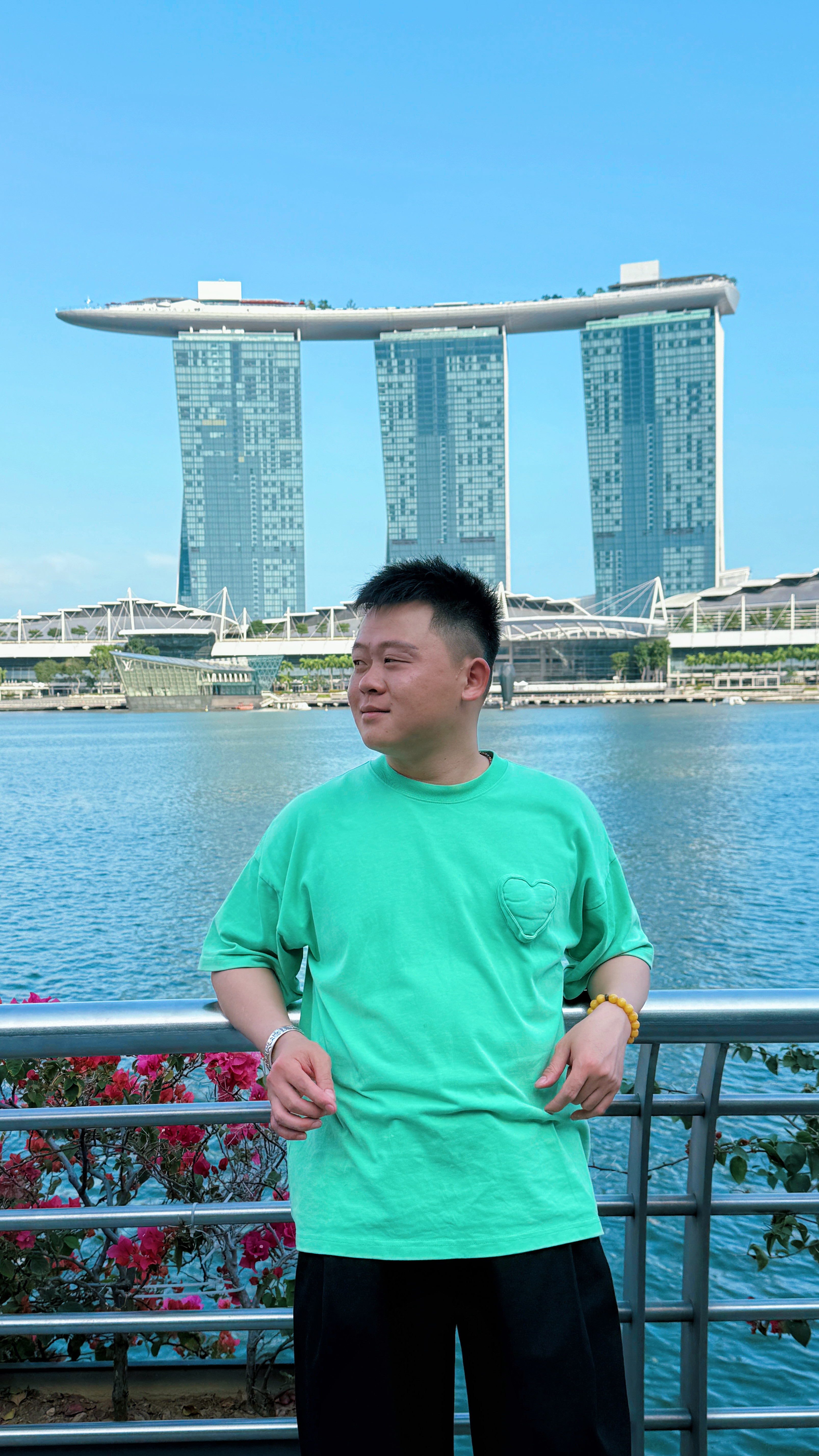 新加坡游客来云南旅游最关注的5个问题1.交通便利吗？怎么飞最省时？新加坡直飞昆