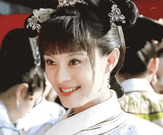 孙俪这状态也大回春啊！以前总觉得甄嬛时期的古装扮相是她颜值天花板，没想到现实生