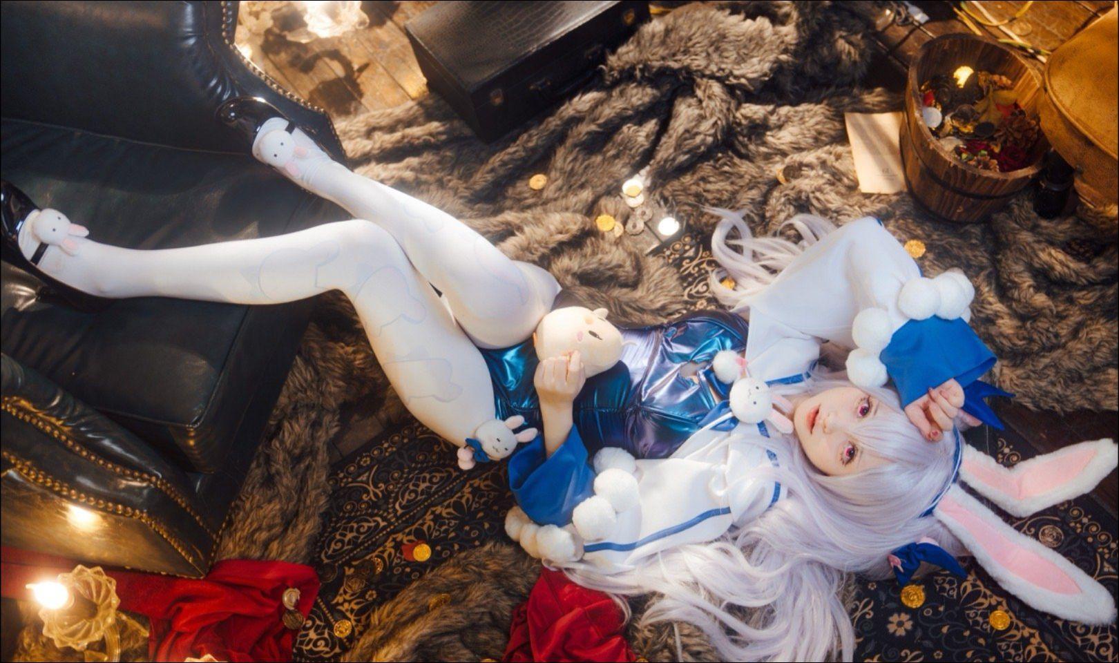 cosplay 绝美cos正片动了 拉菲cos 白丝即正义 你要怎么抵抗我