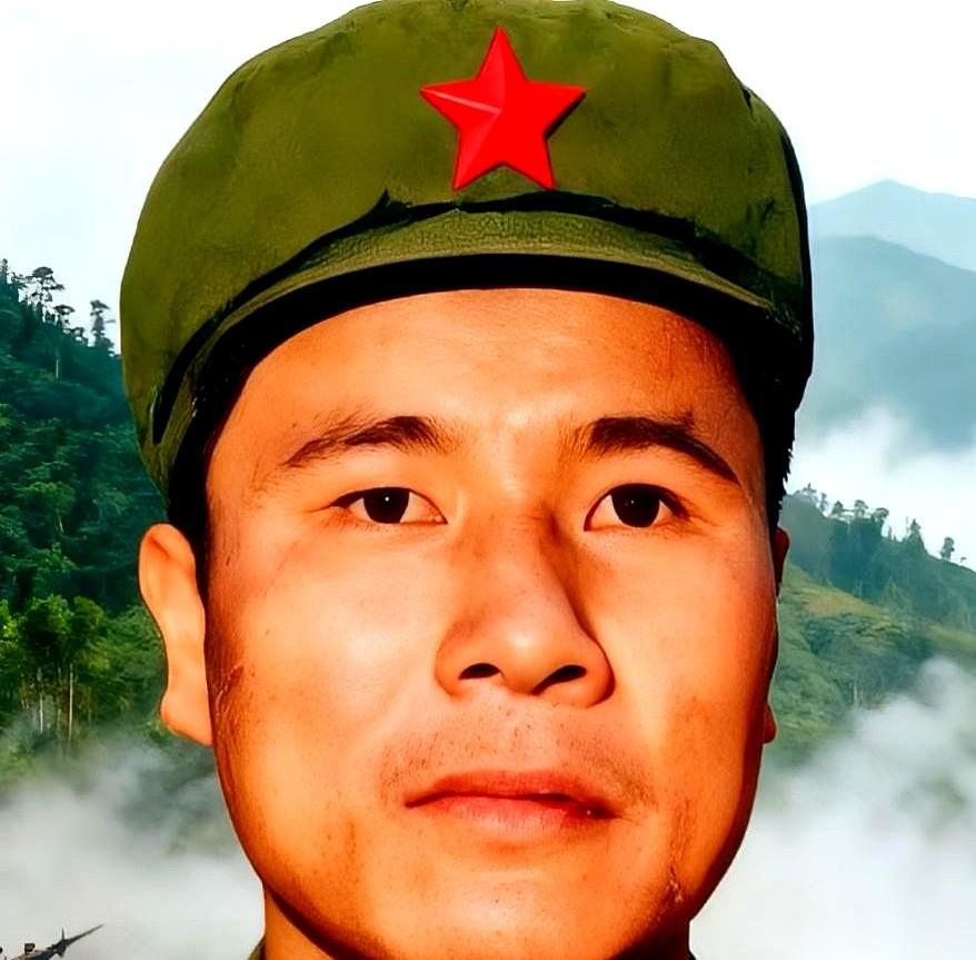 1979年，南疆，一支二十多人的伤兵队伍正在后撤。班长黄招强走在最前面，突然停住