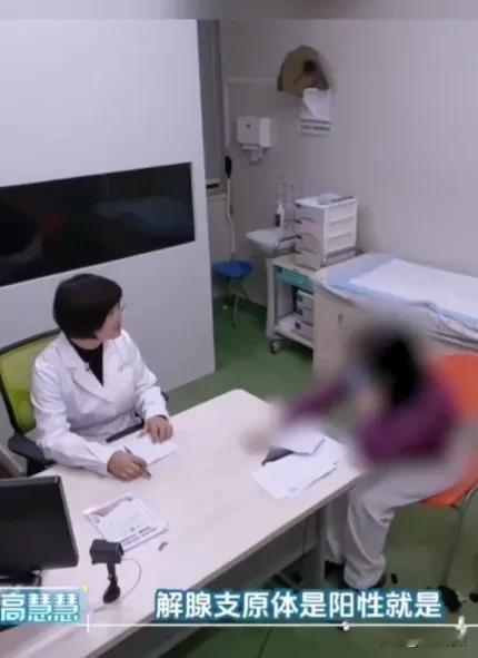 严惩不贷！浙江，11岁女孩在校长期被孤立，便在网上聊天解闷，期间，她认识了15岁