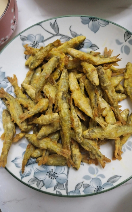 我一个朋友失业了，找了2个月工作，愣是没有结果。她就问我，在家写文章能不能赚钱？