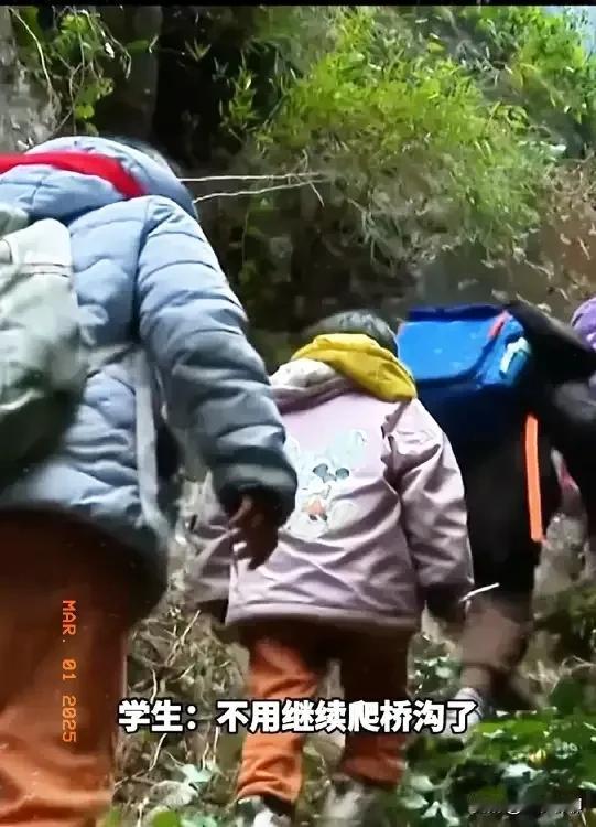 西方国家不会做这种亏本的事吧？云南有一条山村，叫做尼珠河村，它在深山大林里面，