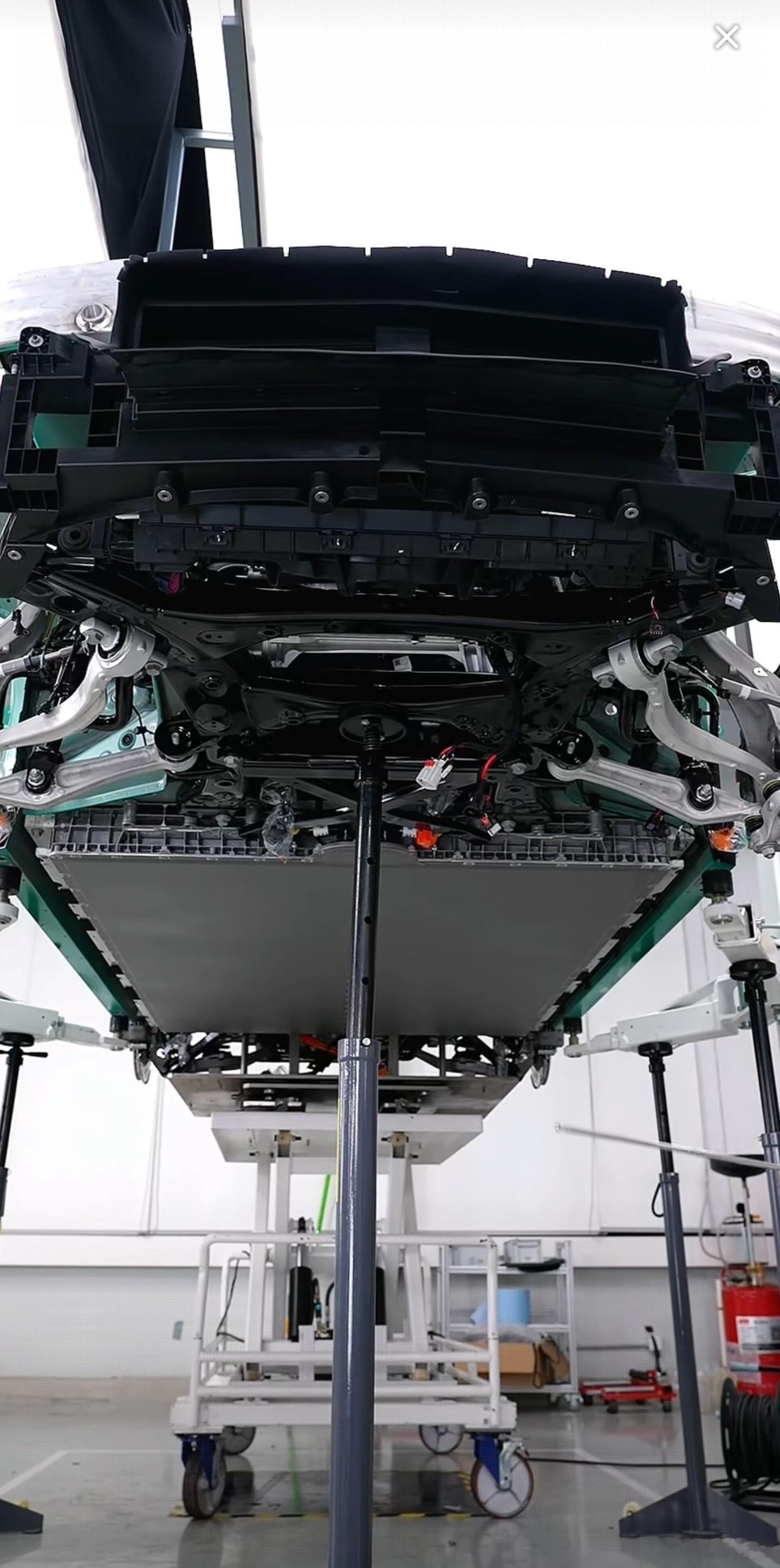 你可以不相信别人，但可以相信雷军。比如你可以不我相信我说的，但可以相信雷军。雷军