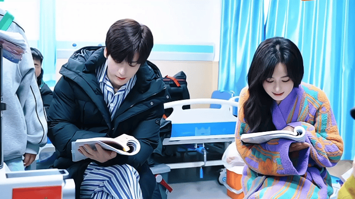 魏哲鸣新剧23章到底咋了魏哲鸣也是遇到真梦女23章全是阮喻对许淮颂的幻想，梦女