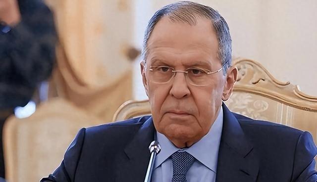 宁可向美妥协，也不求助中国？俄罗斯愿有条件妥协，到底想干啥？国际形势风云变幻，俄