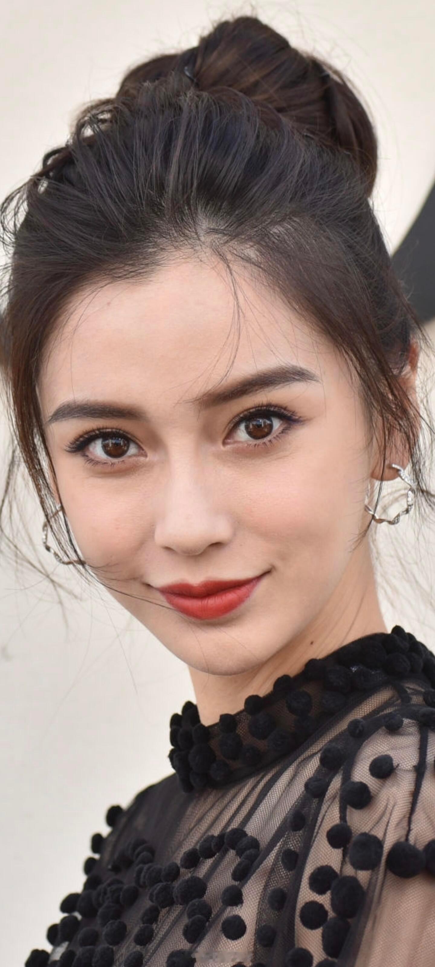 杨颖离婚后真的变了