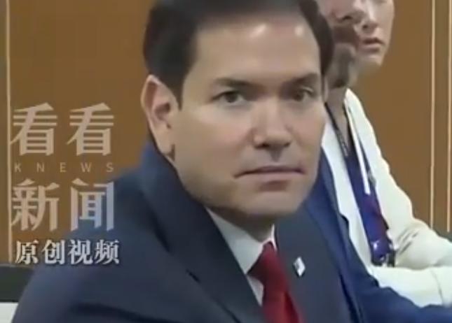 美国记者挑衅俄方高层，拉夫罗夫当场释放霸气：你再大点儿声？ 7月23号在菲律