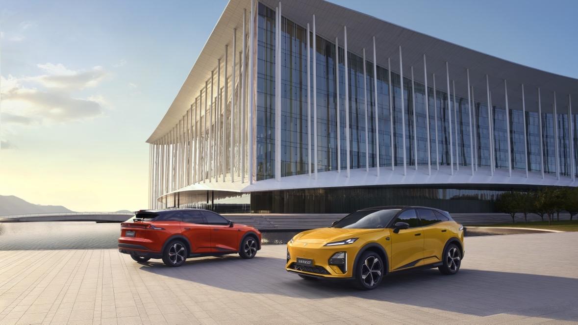 一觉醒来，汽车界再度炸开了锅！2025年国补以旧换新政策重磅发布，为购车者送上