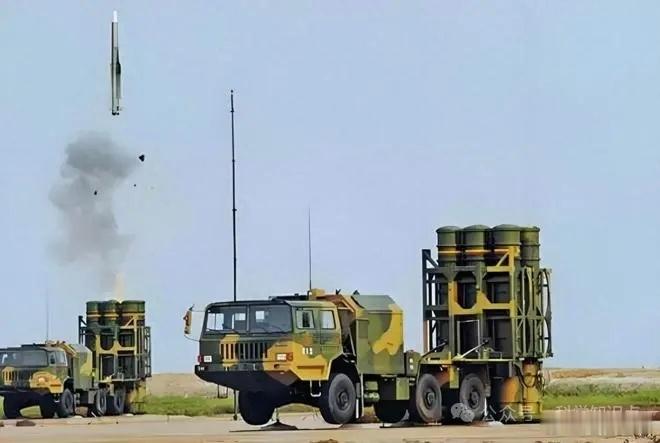 红旗16亮相班公湖，印度防空崩溃，中国碾压式领先​​班公湖又炸锅了！印度媒体急