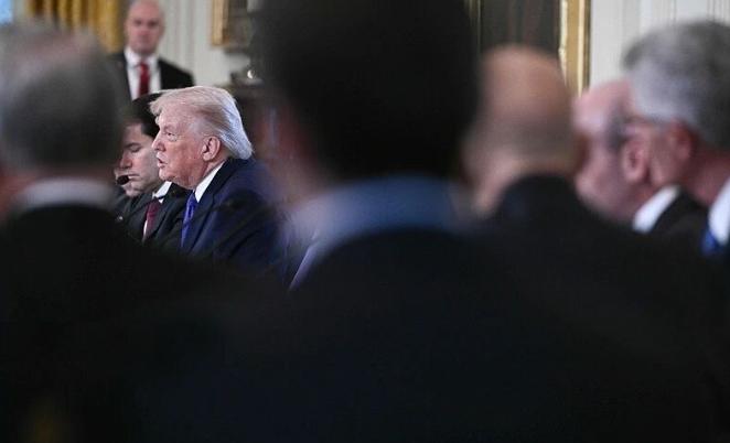 伤害性很大，侮辱性极强！米国宣布停止75国签证，居然包括俄罗斯和泰国。目前还不知