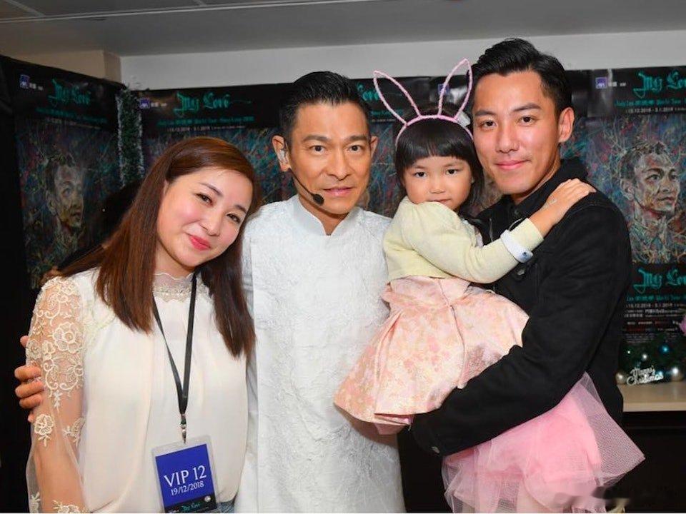現年44歲的實力派演員張頴康自宣布離巢無綫（TVB）後，其動向一直備受外界關注。