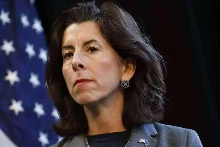 昨天，美国科技出口管制始作俑者、前商务部长雷蒙多对媒体说:“美国需要与盟友更好地