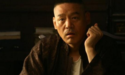 演员<em>巍子</em>:自己在娱乐圈混的风生水起,但没有凭借关系帮助过儿子,而今儿子也是他的骄傲