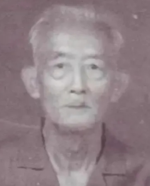 1948年4月，任达哉被捕，他不堪酷刑，交代了上级杨清，说杨清经常约他在保安路对