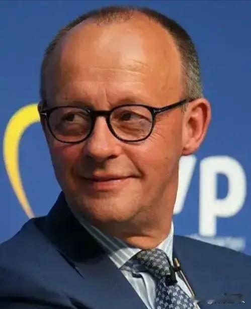 一个让德国重蹈覆辙的人物出现在欧洲的舞台上，他就是现任德国总理弗里德里希.默茨，