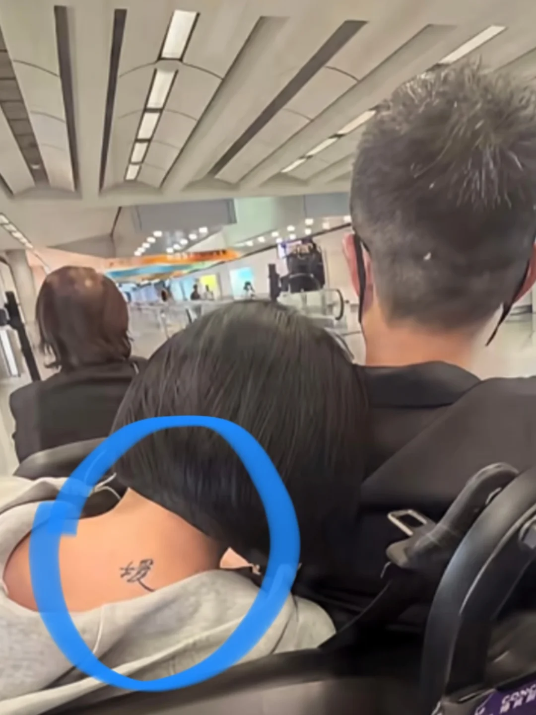 小S全家出游，看到这个泪目了