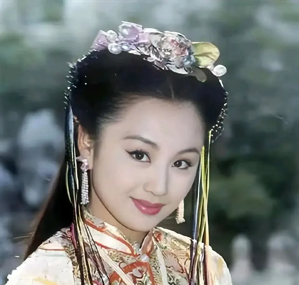 又一个坏消息传来，我最崇拜的明星得了癌症，她是著名的演员曹颖，她说的最感人的一句