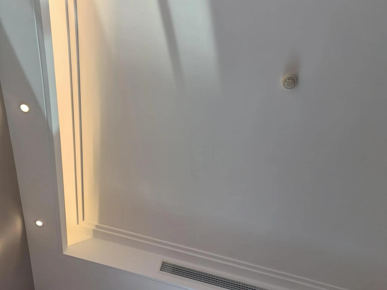 永远不要绕过领导做事每个人都只会听命于他的领导，你有什么需要人家配合的，和他的