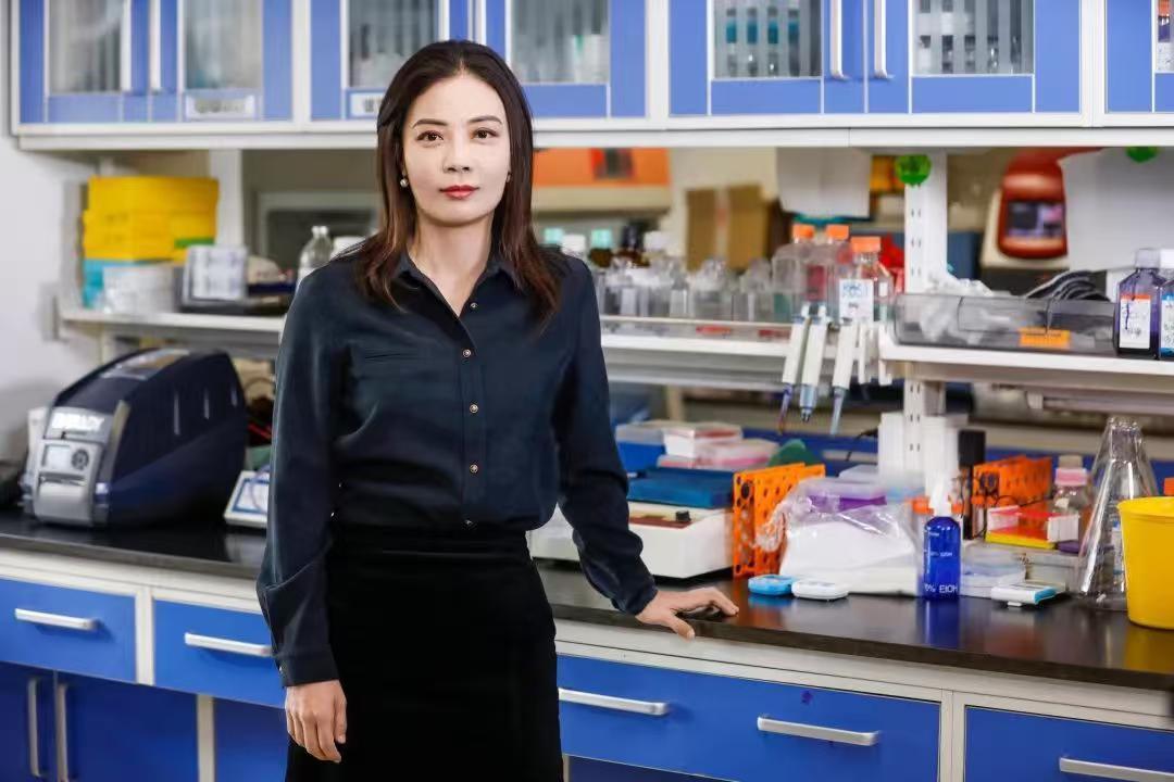 北京协和医学院最年轻女领导上任，颜值实力双爆表，简直是另一个颜宁！最近，北京
