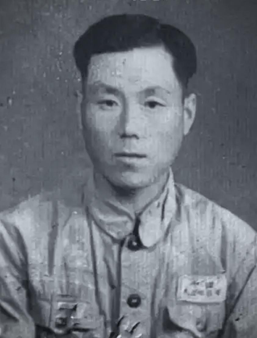 抗美援朝战场上，有个让指挥部头疼的人物，叫董明德。指挥部对他的“头疼”，从