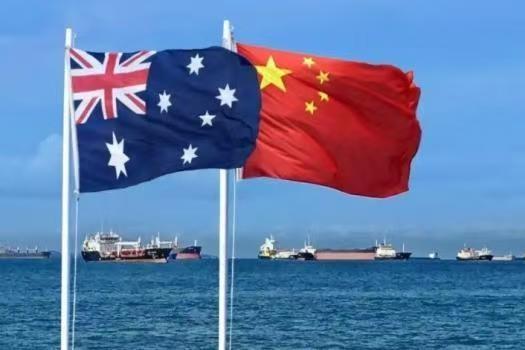 外媒9月20日晚报道：“中国央企中粮集团向澳大利亚采购了九艘货船、总计54万吨的