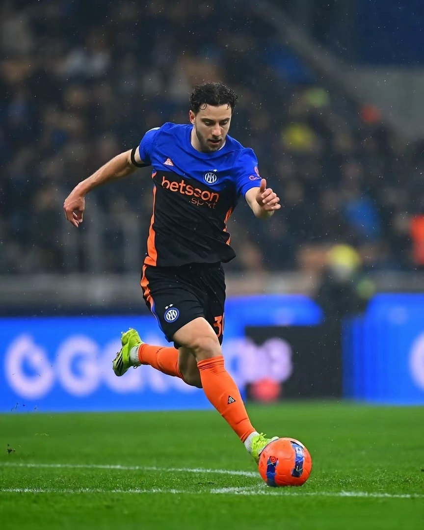 奥古斯托可能真要走！国米给的320万欧元年薪续约，他没接受，赛后采访也回应了，说