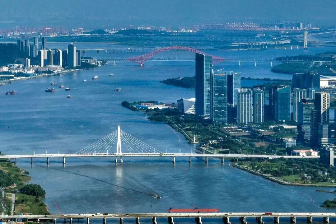 【南沙未来城市这么搞！】近日，南沙未来城市领导小组办公室正式发布《南沙区关于推进