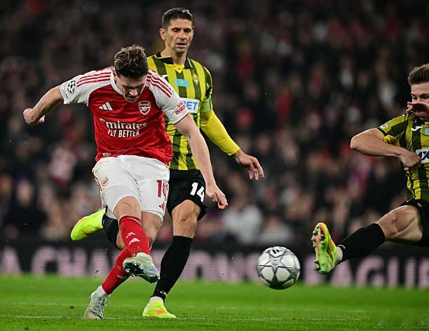 阿森纳vs凯拉特开场仅仅2分钟，约克雷斯进球了。虐菜局，果然约克雷斯管用啊！