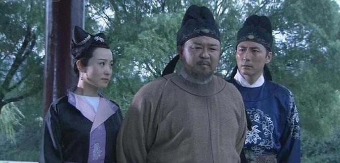 一次，阎立本考核地方官员，见一位年轻官员目光炯炯有神。他激动地说：“我这一生从未