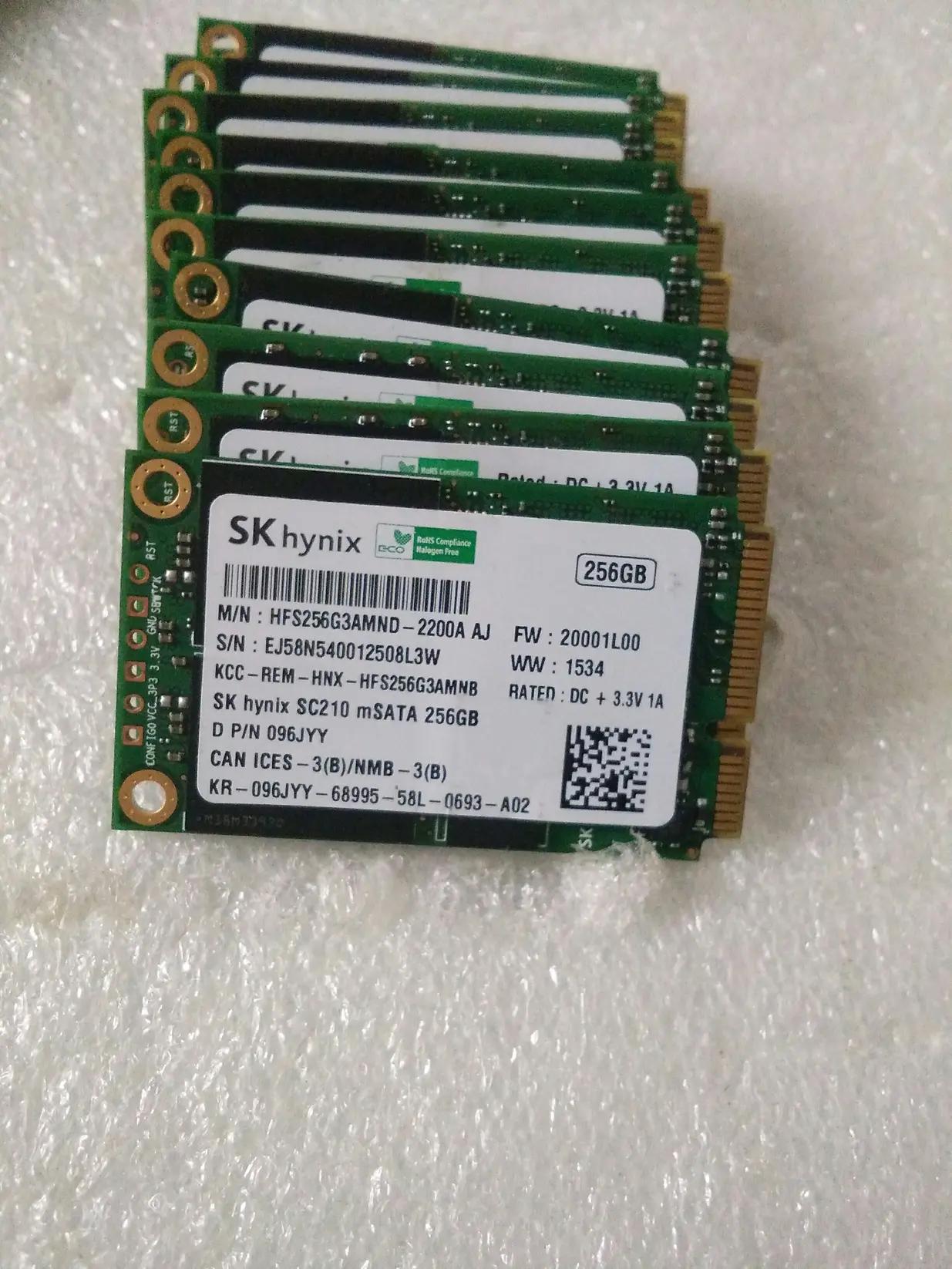 全世界最惨的爹：2.7万SSD被熊孩子掰断，这波损失比涨价更扎心一位越南网