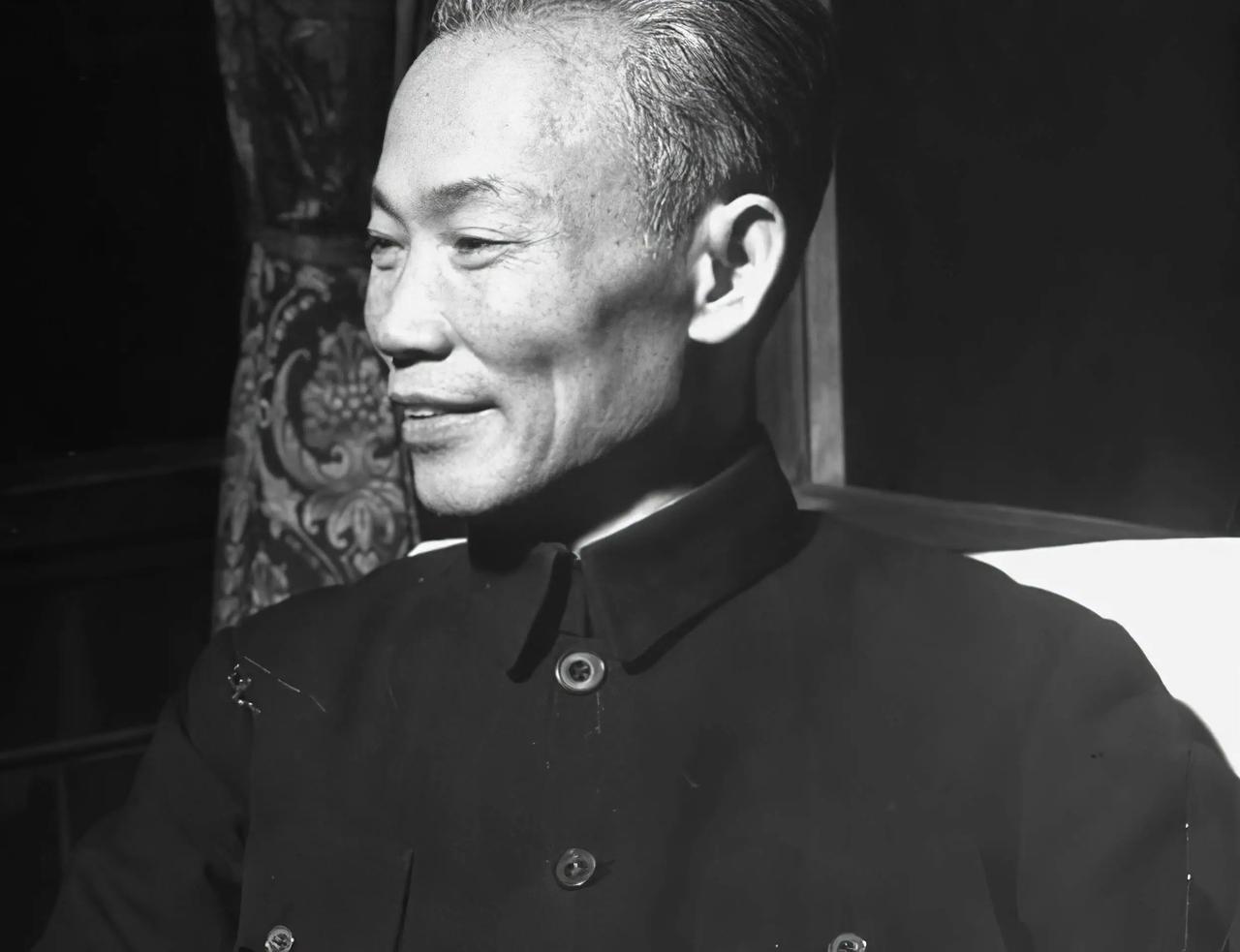 吴石被捕后，身为好友的陈诚，竟然无动于衷，这让网友对他充满了恨意。但在吴石牺牲后