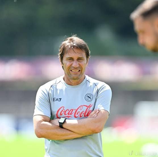 突发！瓜罗：孔蒂能否重返那不勒斯仍是未知数，他原定于周一回归，但现在双方的关系剑