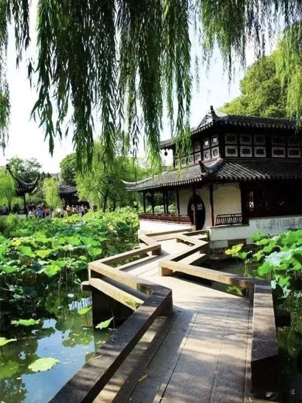 a股处于牛市主升浪蓄势前期！参考2015年那一轮大牛市，蓄势期间要几个月，甚至