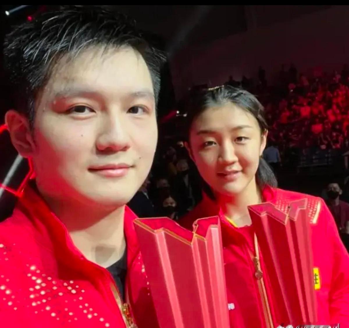 王楚钦、孙颖莎带头，樊振东、陈梦压阵，全运会乒乓球种子名单一出，老将没歇，新锐上