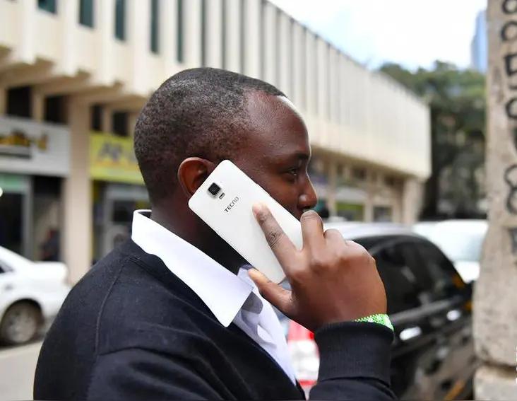 非洲手机市场新变化，三星手机市场份额继续下跌，传音依然还是稳坐头把交椅！传音