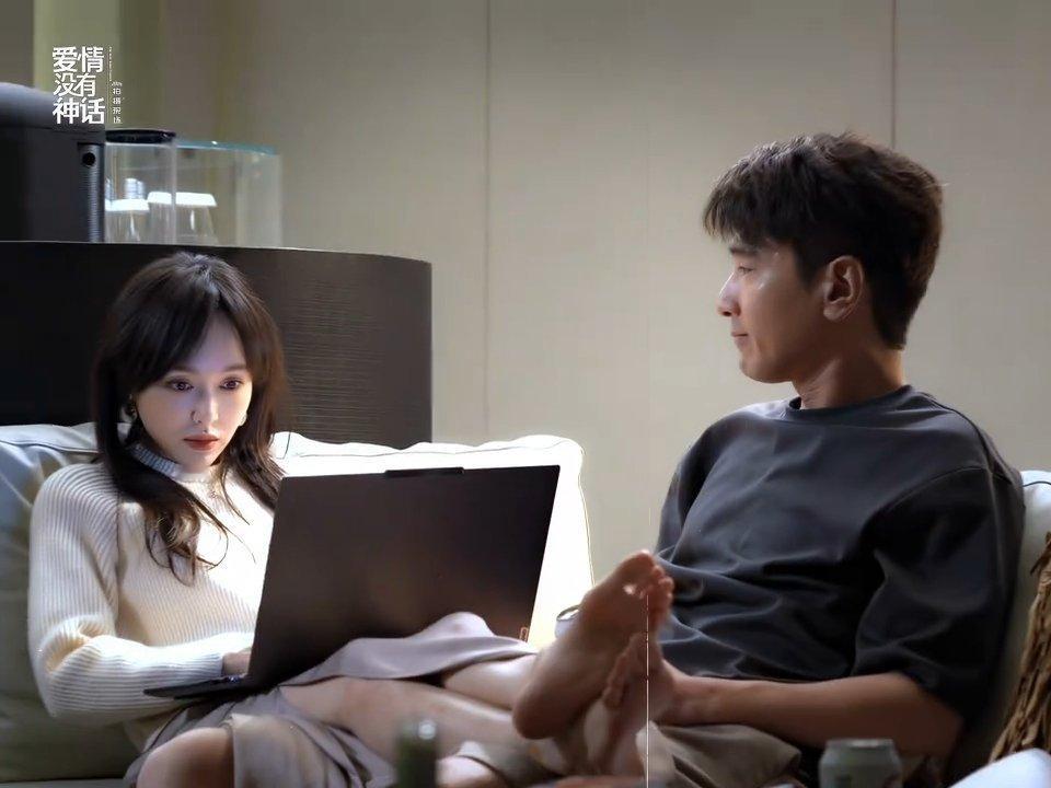 唐嫣赵又廷你们怎么这么腻歪啊啊就爱看点小情侣居家日常🥰🥰唐嫣赵又廷居家感小情