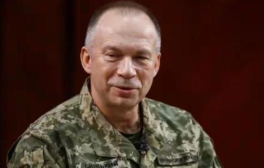 乌克兰司令宣布，6比1的阵亡比，每天上千人倒下！就在1月初，乌克兰军队总司令瑟