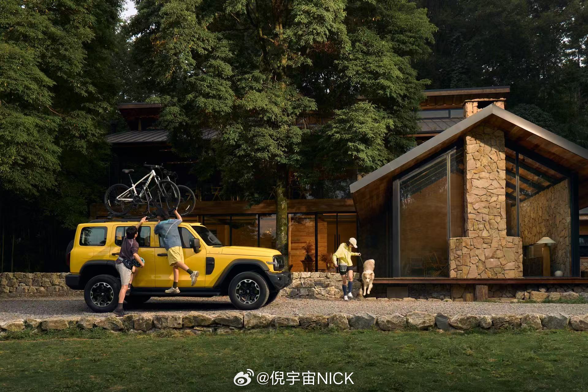 人生没有标准答案全新坦克300奔赴而来把所有向往，都交给车轮，自由去闯全新坦克