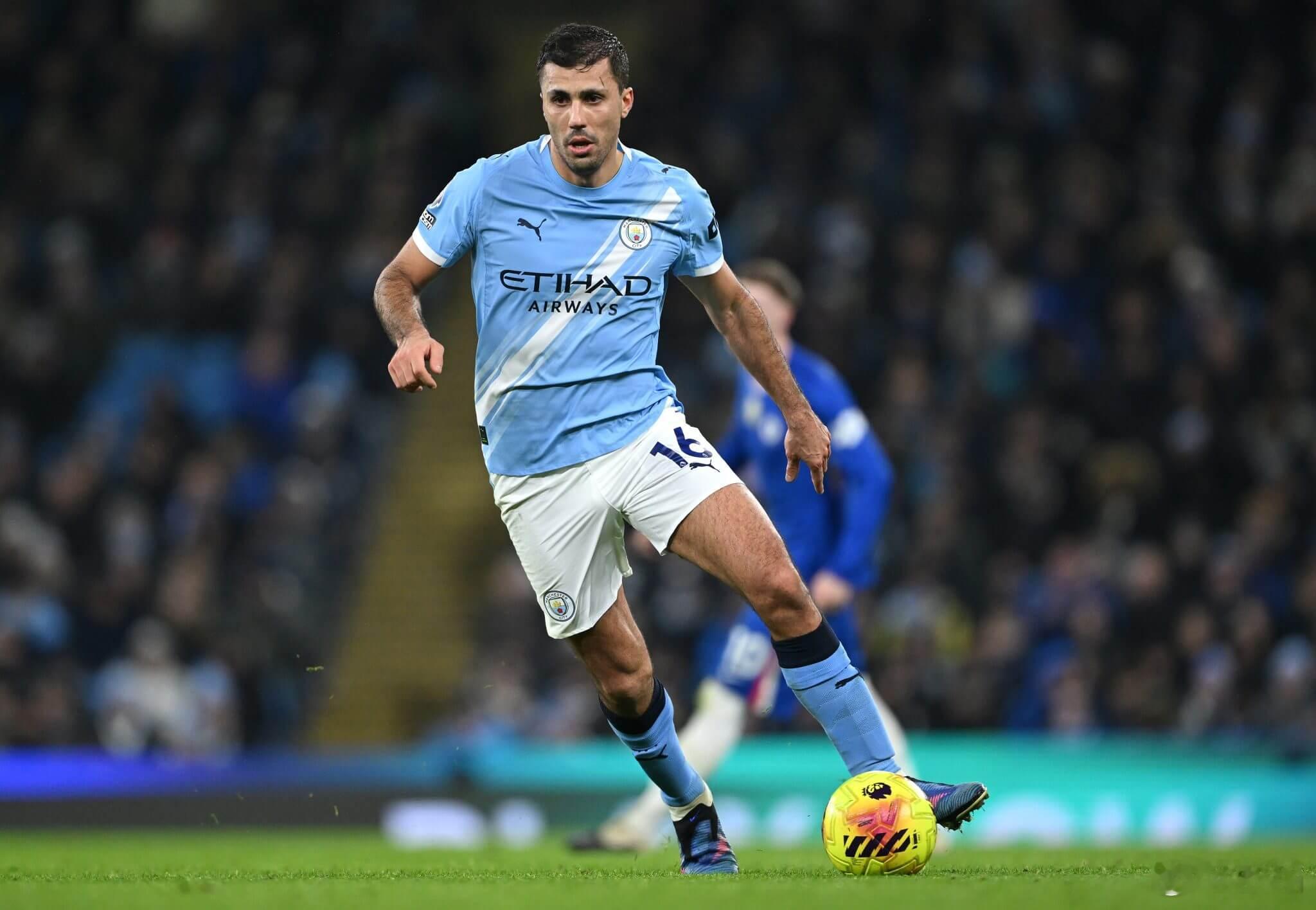 曼联vs曼城如果第198次曼市德比，瓜帅安排罗德里首发，再放一个B席上去，那就