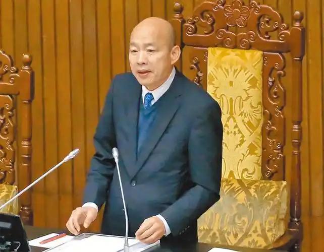 脸书被正蓝军出征后，韩国瑜今天说了段“漂亮话”，也许是对正蓝军的安抚！韩国瑜于立