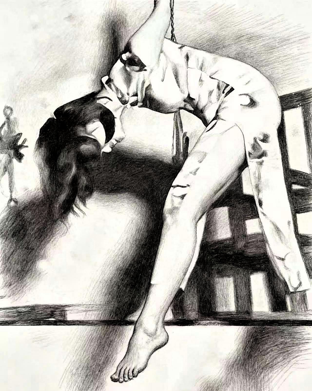 别划走！记住这位22岁的女英雄！叛徒出卖，身陷囹圄；吊起灼烧，头皮尽脱；刀割身躯