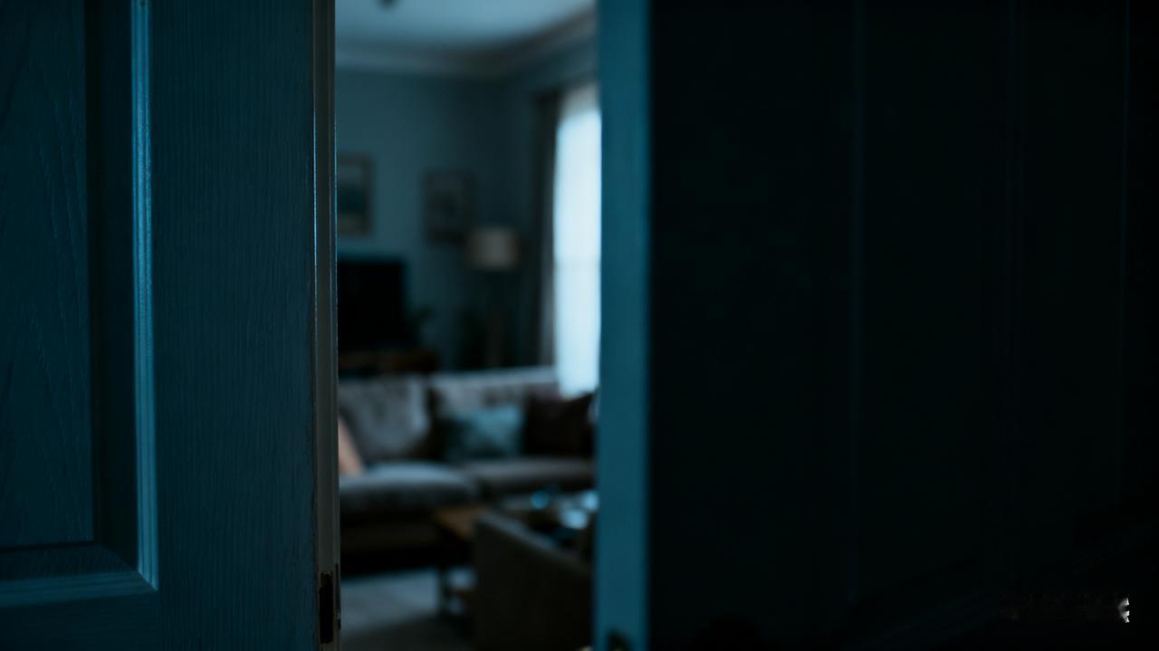 带着30万存款去儿子家养老，住了一晚我就连夜逃回老家，儿媳半夜那句话，让我彻底清