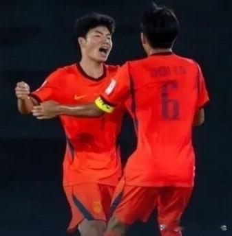 中国U17男足逆转沙特中国U17男足晋级亚洲杯四强过程足以证明晋级的含金量——在