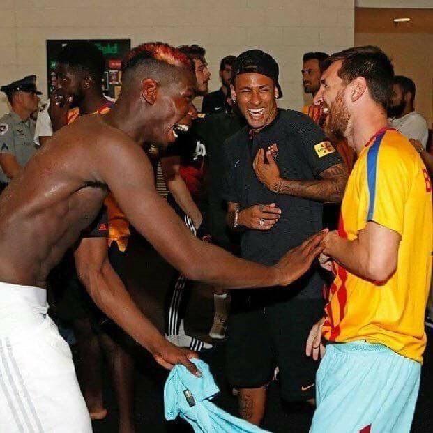 博格巴：“2017年我见到梅西和内马尔时，内马尔告诉我他要去巴黎。我从莱奥脸上看