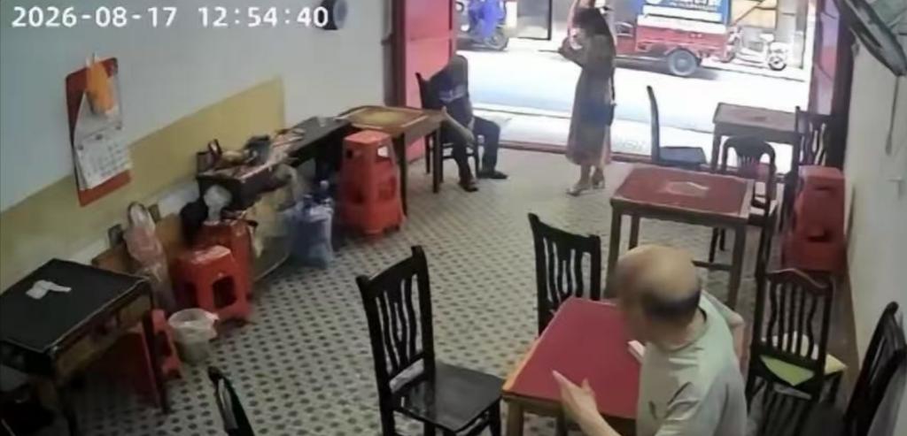扶人救人反倒赔钱，央媒点破现实：调解了结，不代表处理没问题一件普通的民间纠纷，